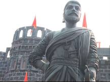 रायगडाची भव्य प्रतिकृती, शिवसेनेकडून तिथीनुसार शिवजयंती साजरी