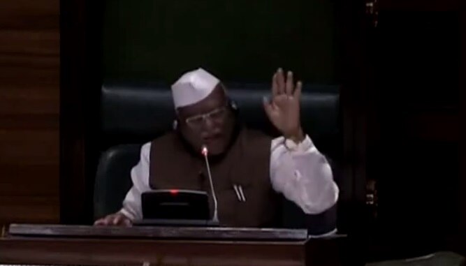 Opposition to bring resolution of unbelief against Vidhan Sabha Speaker latest update विधानसभा अध्यक्षांविरोधात विरोधक अविश्वासाचा ठराव आणणार!