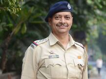 झा भावंडांच्या आत्महत्येप्रकरणी तत्कालीन पोलिस निरीक्षक अटकेत