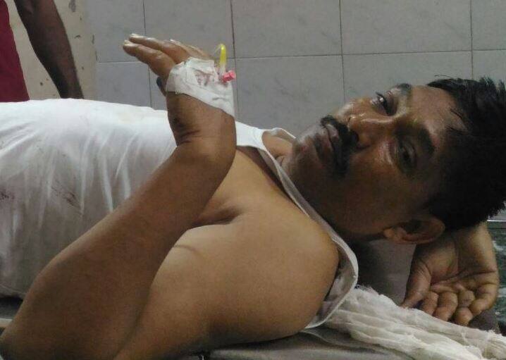 CRPF jawan opens fire at colleagues in Gadchiroli, 2 injured CRPF जवानाचा सहकाऱ्यांवर गोळीबार, दोघे गंभीर जखमी