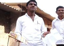 लग्नाच्या दिवशीच नाशकातील उपसरपंचावर अविश्वास ठराव