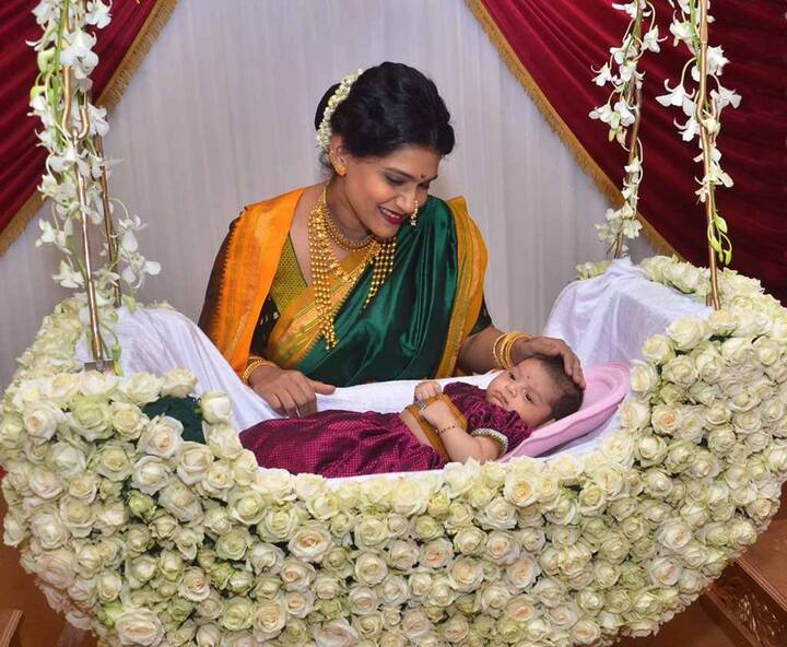 डोहाळे जेवण असो किंवा पेंच अभयारण्यातील उर्मिला आणि आदिनाथ यांचा बेबीमून...या सगळ्यामुळं उर्मिलाचं गरोदर असणं मात्र चांगलेच चर्चेत होते.