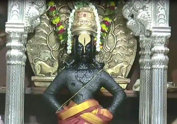 Pandharpur : Gold bricks to be made for Vithoba by melting gold ornaments latest update भक्तांनी अर्पण केलेले दागिने वितळवून विठुरायाला सोन्याच्या विटा