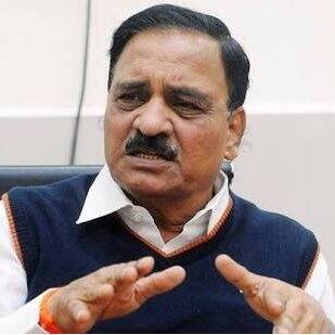 प्रवाशांची लूट थांबणार, खासगी वाहनांचे भाडेदर निश्चित