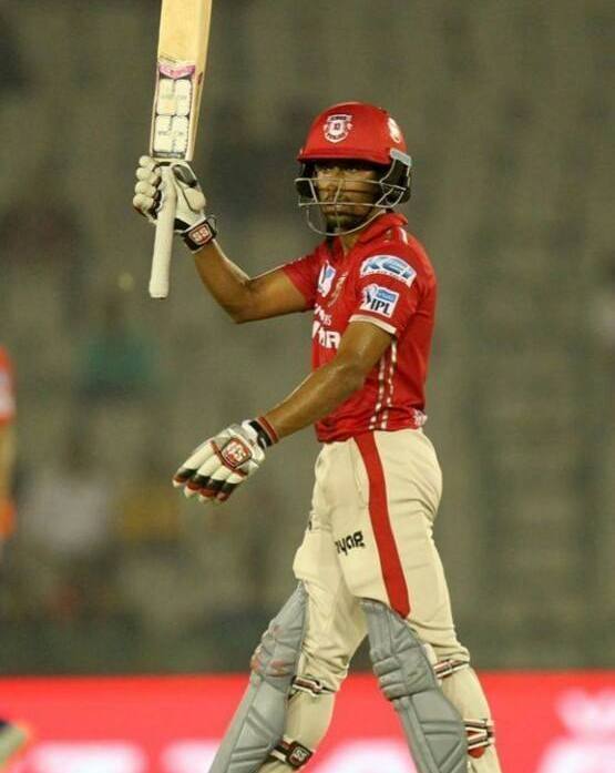 रिद्धीमान साहा यंदाच्या आयपीएल मोसमात सनरायझर्स हैदराबादकडून खेळणार आहे.