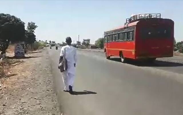 वेतन करार मान्य करा, एसटी कर्मचाऱ्याची बारामती ते मुंबई पायी यात्रा