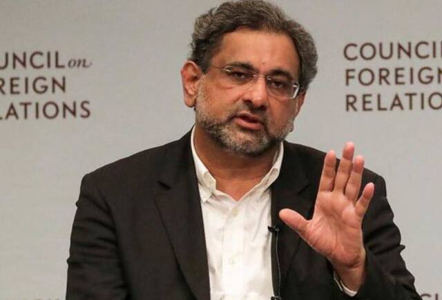 अमेरिकेत विमानतळावर पाक पंतप्रधानांचे कपडे उतरवले