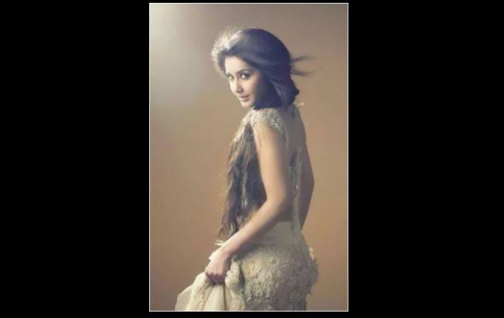 काही दिवसांपूर्वी राशी बुमराहसोबतच्या अफेयरबाबात म्हणाली होती, “माझी त्याच्याशी वैयक्तिक ओळख नाही. मी त्याला कधी भेटलेही नाही. तो एक क्रिकेटर आहे इतकंच मला माहित आहे”.