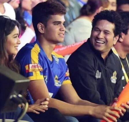 ज्युनियर सचिन म्हणजेच अर्जुन तेंडुलकरही जाहिरात विश्वातील सचिन आहे.