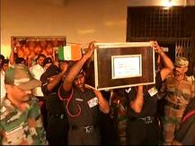 शहीद शुभम मुस्तापुरेवर लष्करी इतमामात अंत्यसंस्कार