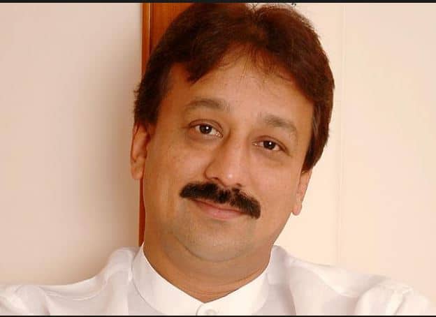 काँग्रेस नेते बाबा सिद्दीकींची 462 कोटींची संपत्ती ईडीकडून जप्त