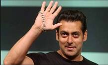 सुटकेनंतर सलमान खानची पहिली प्रतिक्रिया...