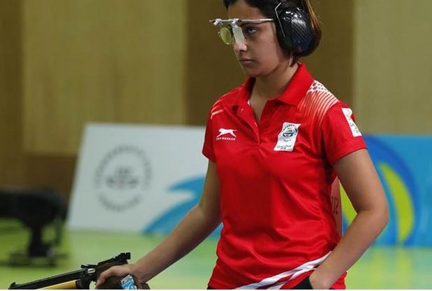 Hina Sidhu won Gold in women's 25 meter rapid pistol, second medal in CWG 2018 latest update CWG 2018 : हीना सिद्धूला सुवर्ण, यंदाच्या राष्ट्रकुलमध्ये दुसरं पदक