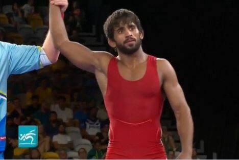 CWG 2018 LIVE : पैलवान बजरंग पुनियाला सुवर्णपदक