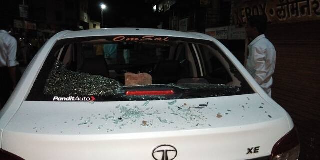 पिंपरी-चिंचवडमध्ये 20 ते 25 वाहनांची तोडफोड