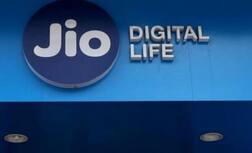 रिलायन्सची JioHomeTV सेवा, 400 रुपयांपासून प्लॅन