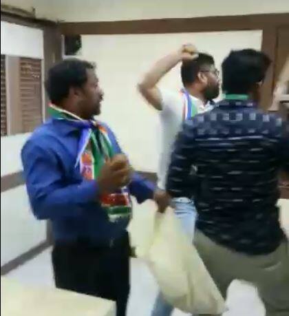 मनसेने नाणार प्रकल्पासाठी काम करणारं कार्यालय फोडलं