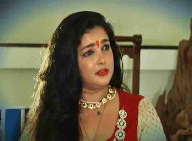 अभिनेत्री ममता कुलकर्णीची मुंबईतील घरं सील करण्याचा आदेश