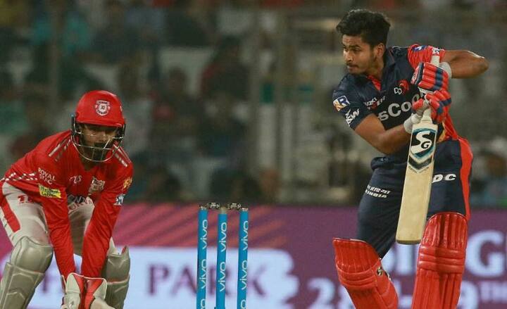 मुंबईकर श्रेयस अय्यर दिल्लीची धुरा सांभाळत आहे. 