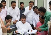 नाणार विरोधी कृती समिती दिल्लीत राहुल गांधींच्या भेटीला