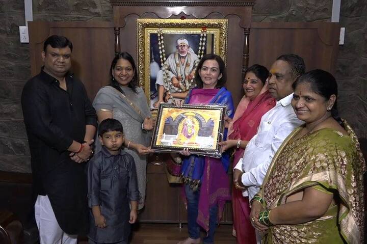 या सामन्यासाठी मुंबई इंडियन्सने कायरन पोलार्डऐवजी जेपी ड्युमिनीला संधी दिली होती. 