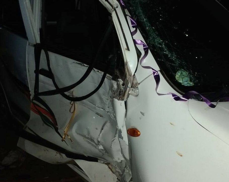 मंडपाबाहेरील वऱ्हाडींना कंटेनरने चिरडलं, सात जणांचा मृत्यू container hit peoples who were stand inside of road in Bhandara lakhani मंडपाबाहेरील वऱ्हाडींना कंटेनरने चिरडलं, सात जणांचा मृत्यू