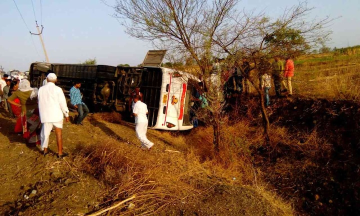 Shivshai bus accident near Beed latest update बीडजवळ शिवशाही बसला अपघात, एका शिक्षिकेचा मृत्यू