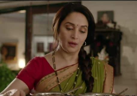 VIDEO : माधुरीच्या 'बकेट लिस्ट'चा ट्रेलर रिलीज Madhuri Dixit Nene's first marathi film Bucket List Movie Trailer latest update VIDEO : माधुरीच्या 'बकेट लिस्ट'चा ट्रेलर रिलीज