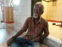 वडील आठ वर्षांपासून बेघर, बोभाटा होताच मुलाला अद्दल