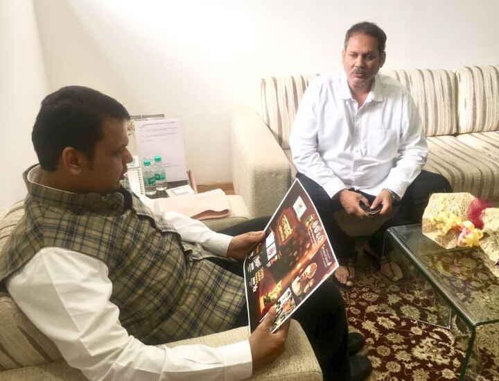 MP Udayan Raje meets CM Devendra Fadanvis on Varsha Bungalow in Mumbai latest update खासदार उदयनराजे मुख्यमंत्र्यांच्या भेटीसाठी 'वर्षा'वर