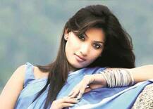 अभिनेत्री मीनाक्षी थापा हत्येप्रकरणी दोघांना तिहेरी जन्मठेप