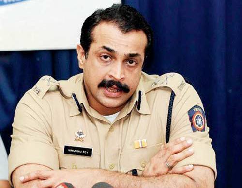 Senior IPS officer Himanshu Roy committed suicide आयपीएस हिमांशू रॉय यांची आत्महत्या