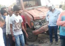 टँकर आणि रिक्षाचा भीषण अपघात, 9 जणांचा मृत्यू