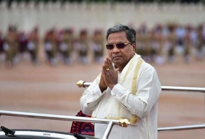 Karnataka Chief Minister Siddaramaiah trailing by 11 thousand votes कर्नाटकचे मुख्यमंत्री सिद्धरामैय्या अकरा हजार मतांनी पिछाडीवर