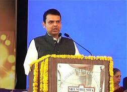नक्षली साहित्य सापडले म्हणून अटक करणे आवश्यक नाही, नाहीतर मलाच अटक करावं लागेल : मुख्यमंत्री