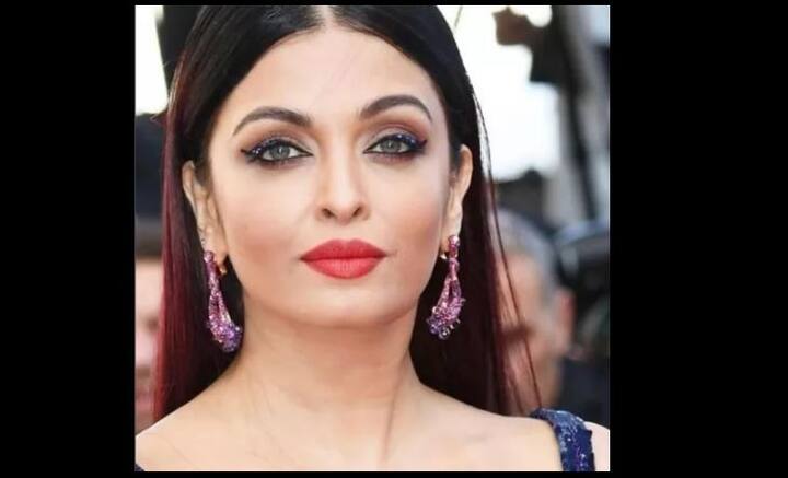 ऐश्वर्या राय बच्चन : ऐश्वर्या ही अत्यंत डिमांडिंग पॅसेंजर आहे, असं बोललं जातं. विमान प्रवास करताना तिने एकदा फ्लाईट अटेंडेंटला सांगितलं, की तुम्ही सगळ्या डिश समोर आणा, त्यानंतर आपल्याला कोणती डिश खायची, याचा निर्णय घेऊ असं तिने म्हटलं होतं. (फोटो : इंस्टाग्राम)