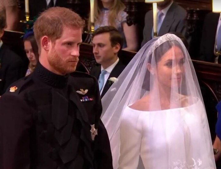 Royal wedding : Prince Harry and Meghan Markle declared husband and wife latest update प्रिन्स हॅरी आणि मेगन मार्कल यांचं 'रॉयल वेडिंग'
