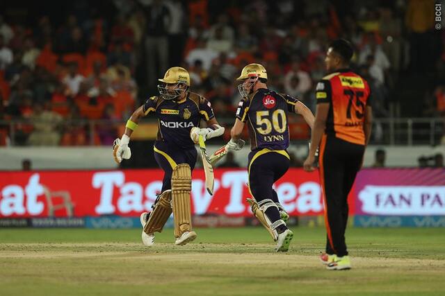 कोलकात्याची हैदराबादवर मात, प्लेऑफचं तिकीट बूक