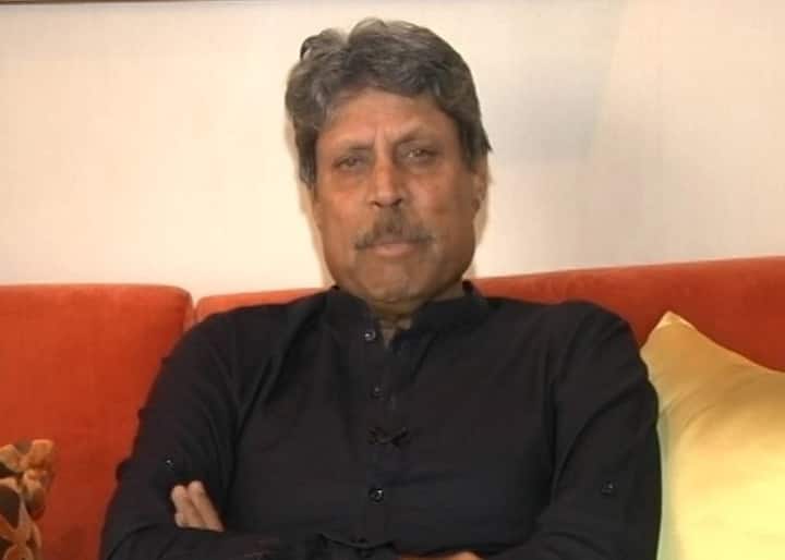 दरम्यान, गंभीरने ही माहिती दिल्यानंतर टीम इंडियाचे माजी कर्णधार कपिलदेव यांनीही हा निर्णय चुकीचा असल्याचं सांगितलं.