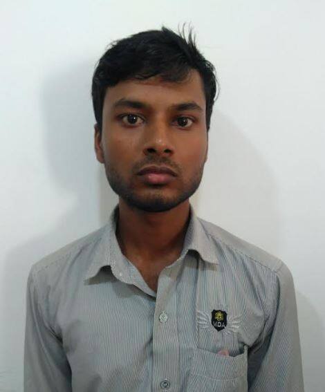 फेक अकाऊंटवरुन महिलांना त्रास देणाऱ्या तरुणाला अटक