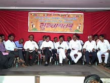 “वेळप्रसंगी हमाली करा, पण शिक्षक होऊ नका”