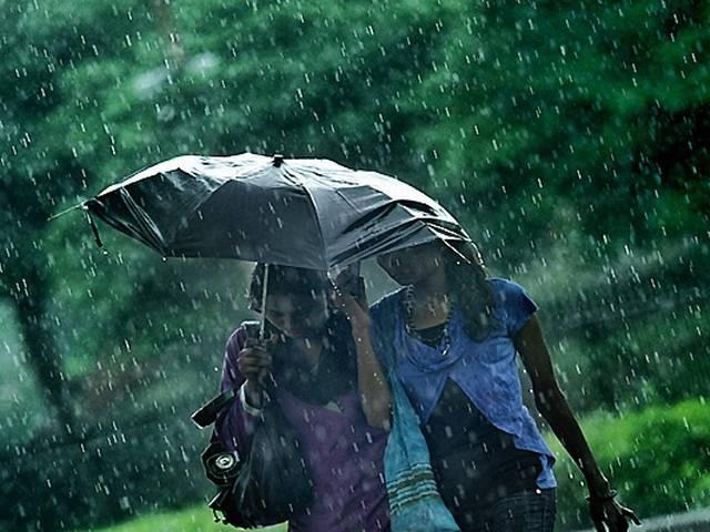 monsoon arrives in South Andaman Sea, Southwest Monsoon arrives in India आला रे! मान्सून अंदमानात दाखल