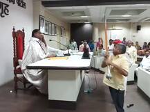 सांगली महापालिकेत गदारोळ, काँग्रेस-शिवसेना आमनेसामने