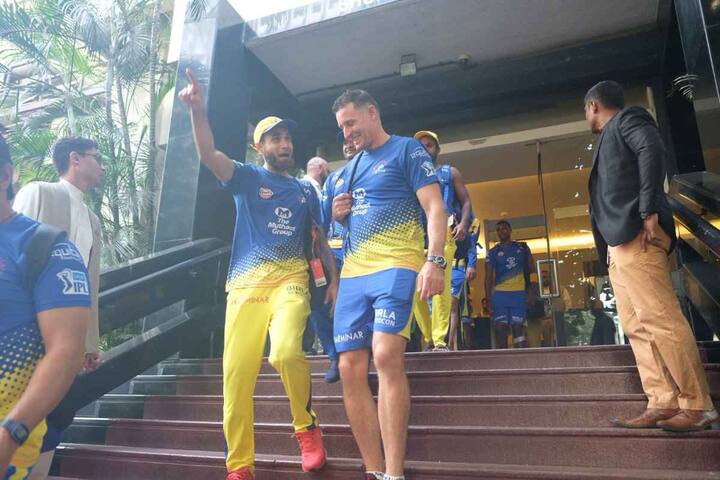 याच वानखेडे स्टेडियममधून सात एप्रिलला आयपीएलच्या अकराव्या मोसमाचा रथ निघाला होता. चेन्नई सुपरकिंग्सने मुंबई इंडियन्सला हरवून नव्या मोसमाची विजयी सलामी दिली होती. 