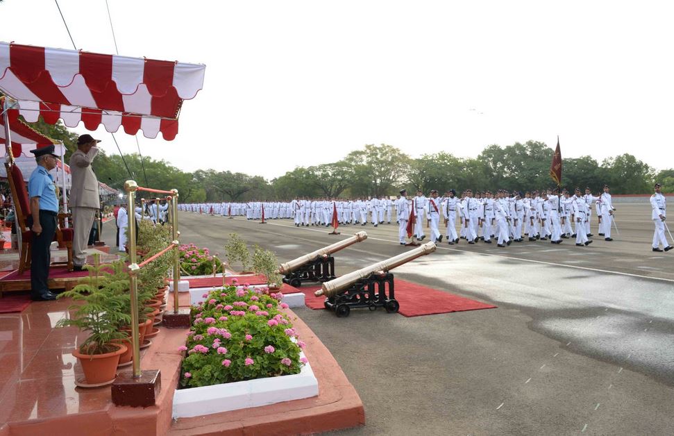 एनडीएचा 134वा दीक्षांत सोहळा, कॅप्टन अक्षत राजला सुवर्ण पदक