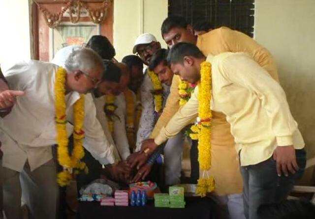 तुमच्या फ्रेण्डलिस्टमधील अनेकांचे बर्थ डे 1 जूनलाच का?