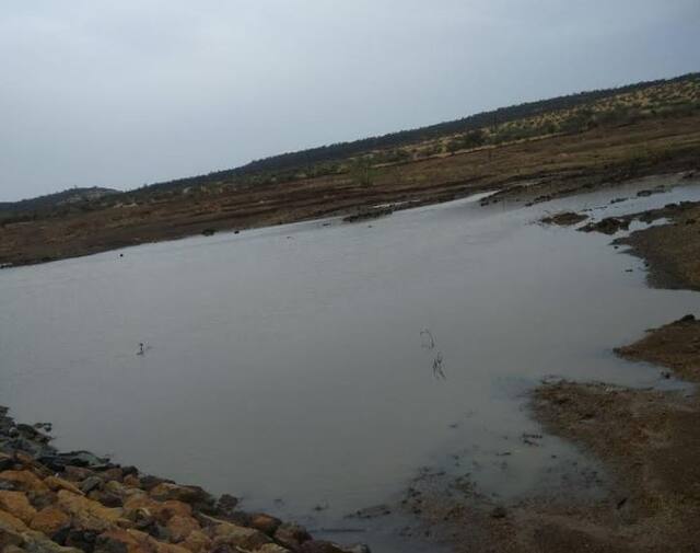 गावकऱ्यांनी काम केलं, एकाच पावसाने भरभरुन दिलं!