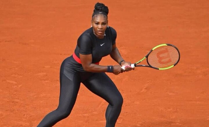 Serena Williams Withdraws from French Open With Injury Before Facing Sharapova वाघिणीसारख्या लढणाऱ्या सेरेनाचं एक पाऊल मागे