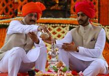 शिवराज्याभिषेक सोहळ्याचे 4 फोटो