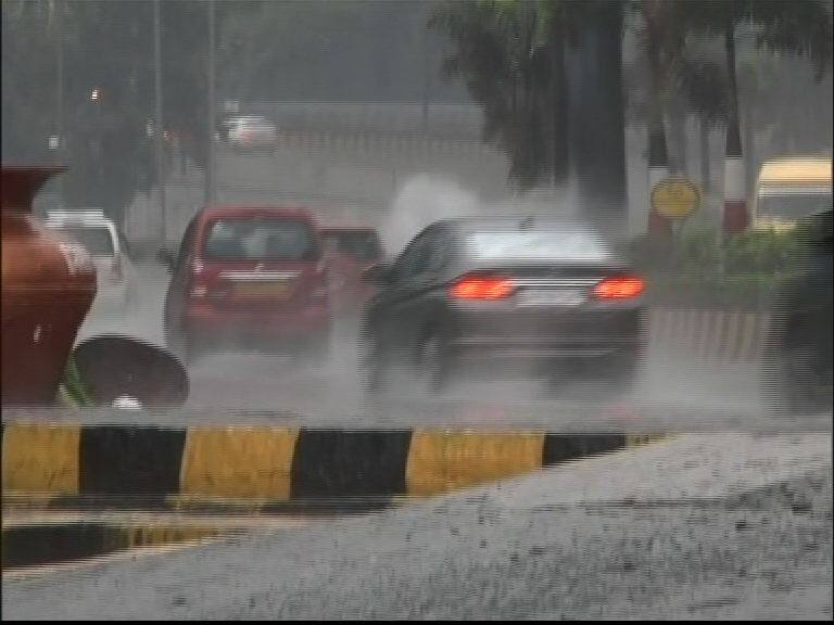 Maharashtra Rain Live Update LIVE : कोकण-मराठवाड्यात मान्सून दाखल, मुंबईत मुसळधार